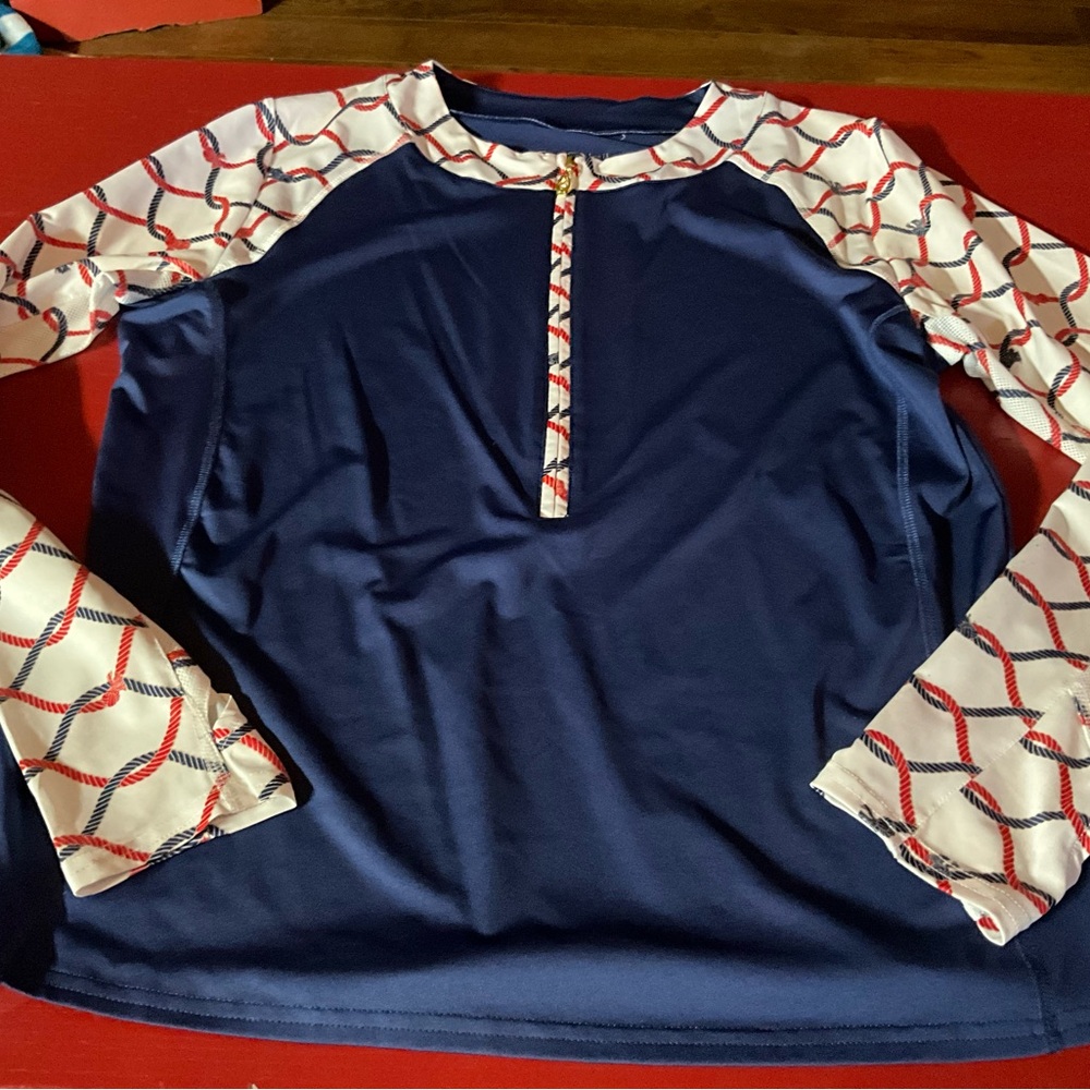 SanSoleil size large LS shirt